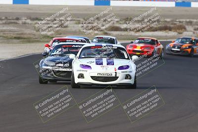 media/Jan-25-2025-CalClub SCCA (Sat) [[03c98a249e]]/Race 4/